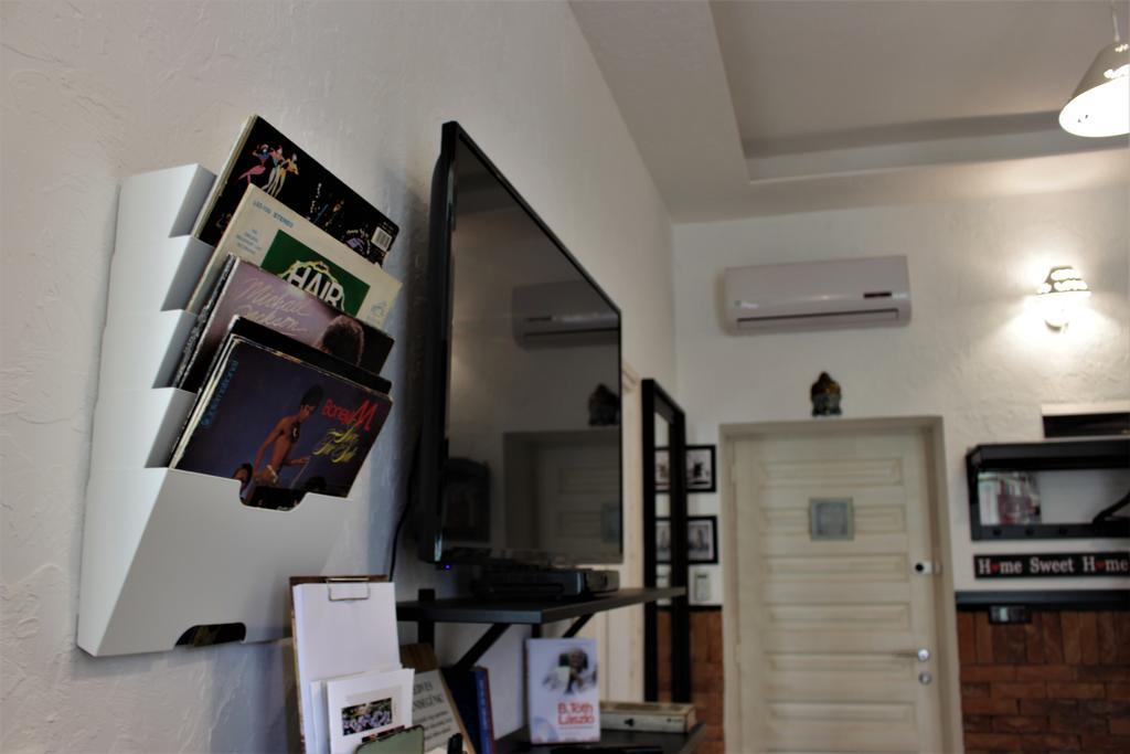Belvarosi Apartmanszallo - Кишкунфеледьхаза Экстерьер фото